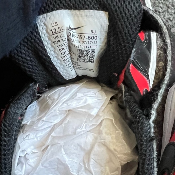 Nike Kids Borough Low Recraft in Black Red Black and Red Sneakers - Picture 8 of 12